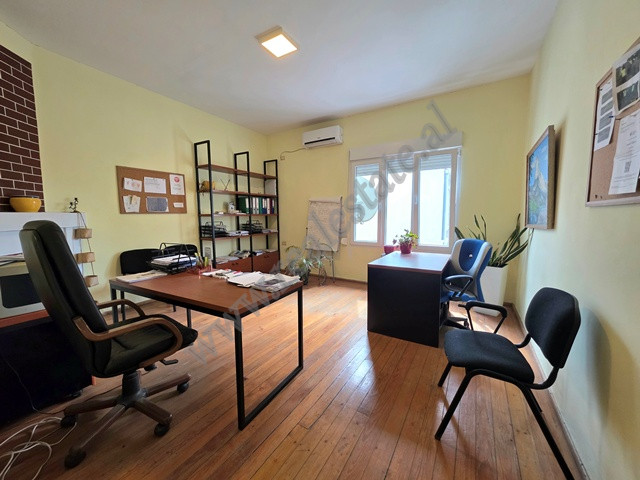 Office for rent in center of Tirana, Albania (TRR-314-58b)